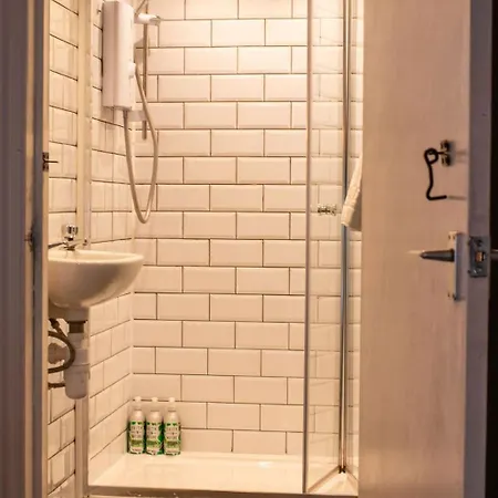 ファームステイ High Paradise Farm サースク