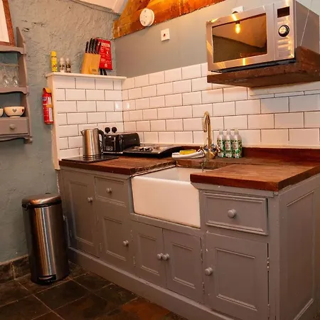 High Paradise Farm * サースク